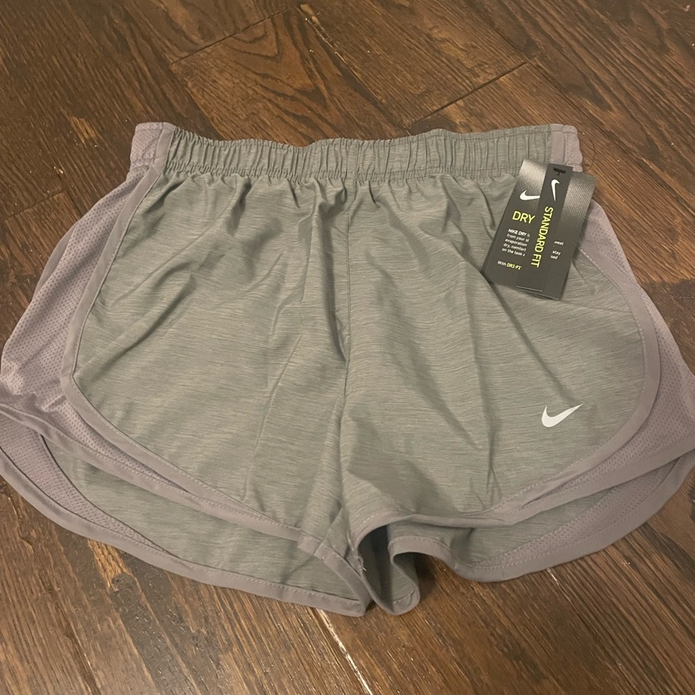 Nike Womens Dry Tempo Running Shorts Brief Lined 3Ins Grey